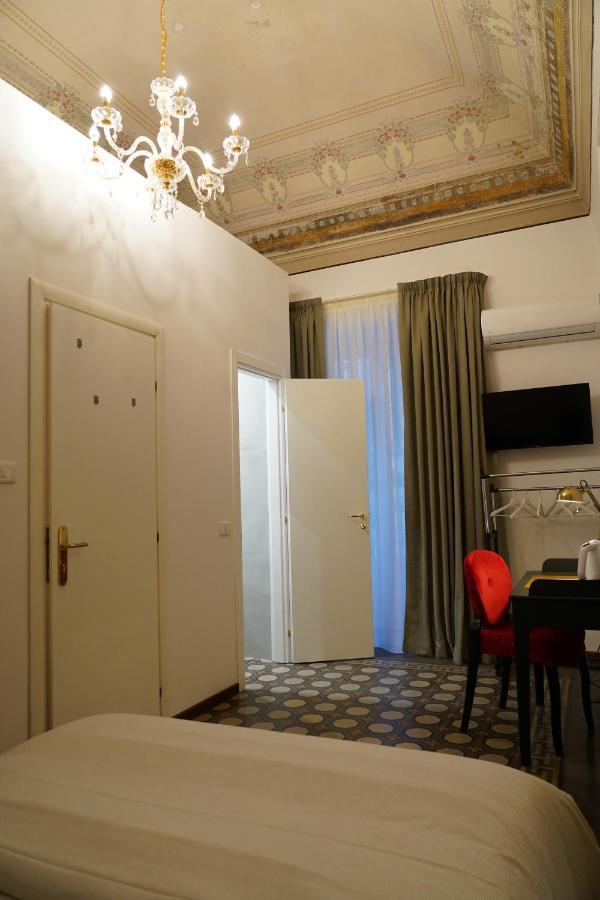 Ds Apartment Catánia Buitenkant foto